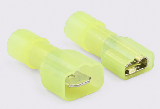 Female fully insulated yellow spade terminal (ea)